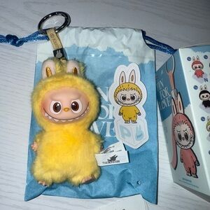 THE MONSTERS Pin for Love Series-Vinyl Plush Pendant  P